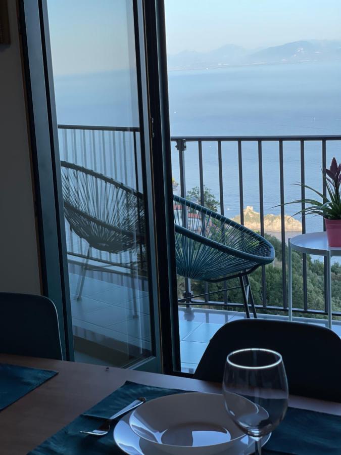 Seaview Apartments Furore Eksteriør billede